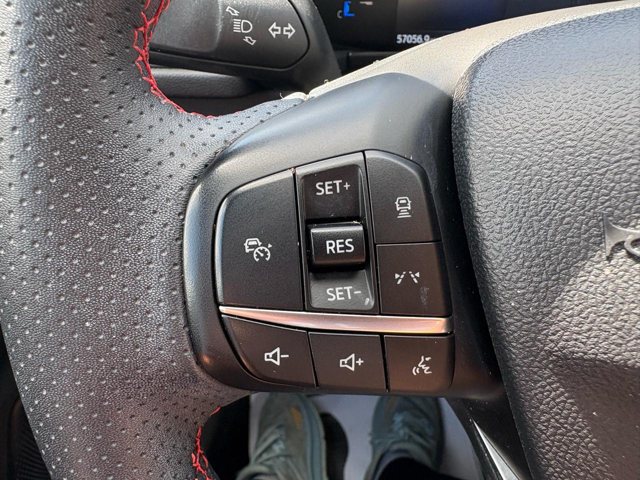 Ford Escape ST-Line Select AWD 2025