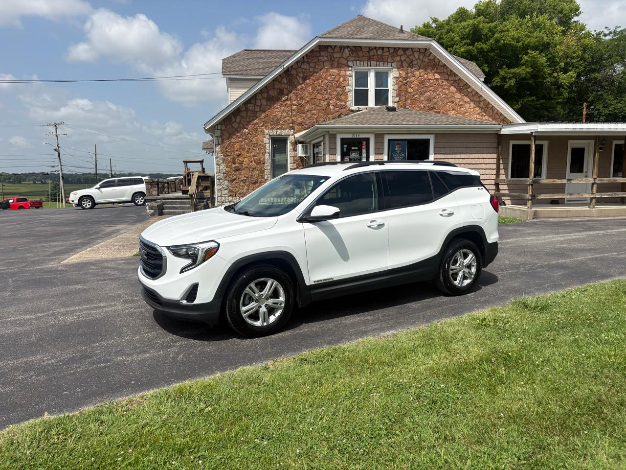 2019 GMC Terrain FWD 4dr SLE