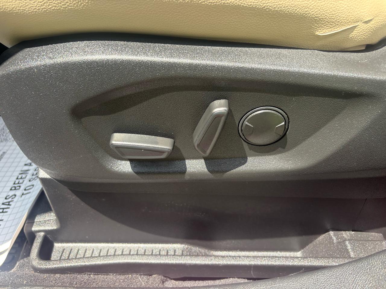 Ford Edge SE AWD 2024
