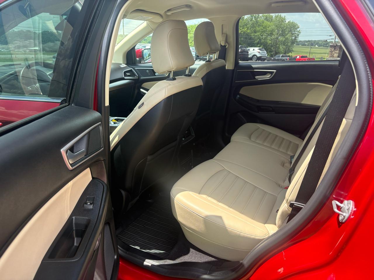 Ford Edge SE AWD 2024