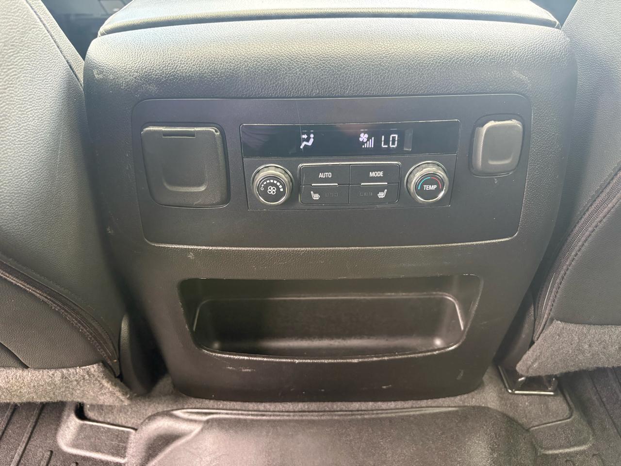 GMC Yukon 4WD 4dr SLT 2020