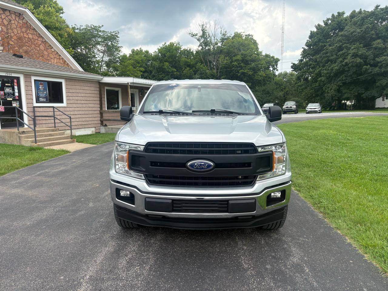 Ford F-150 2WD SuperCab 145" XL 2019