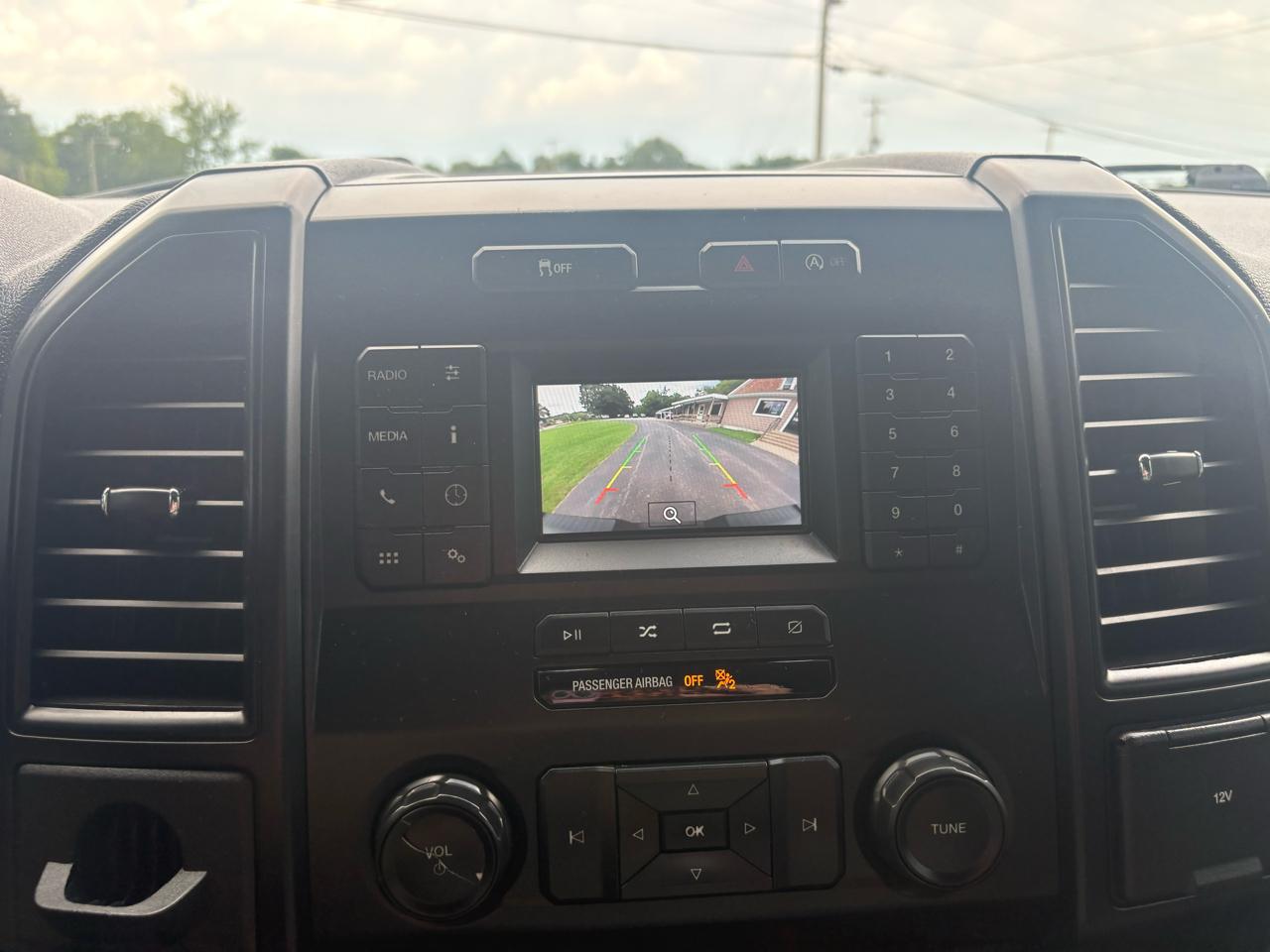 Ford F-150 2WD SuperCab 145" XL 2019