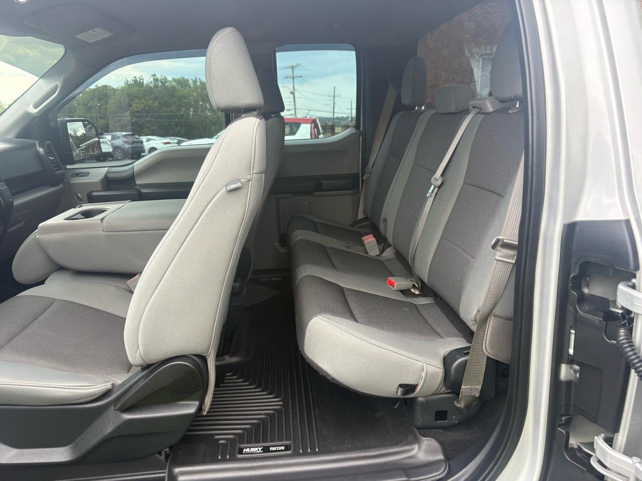 Ford F-150 2WD SuperCab 145" XL 2019