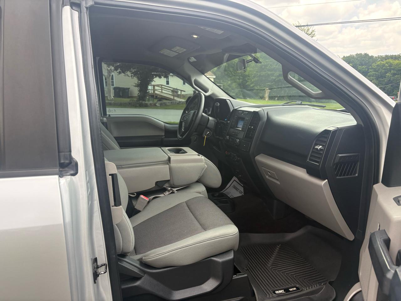 Ford F-150 2WD SuperCab 145" XL 2019