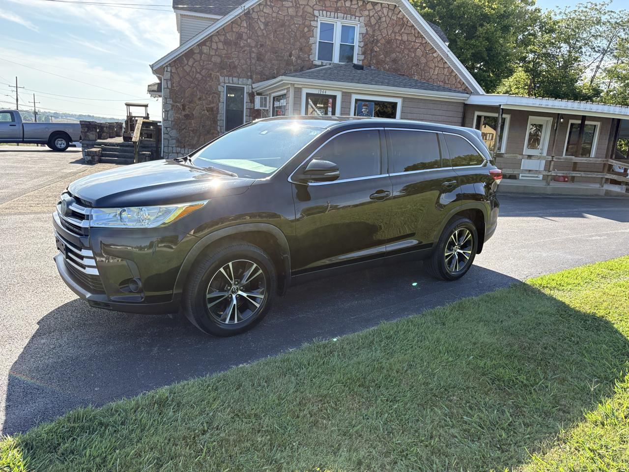 2019 Toyota Highlander LE V6 AWD (Natl)