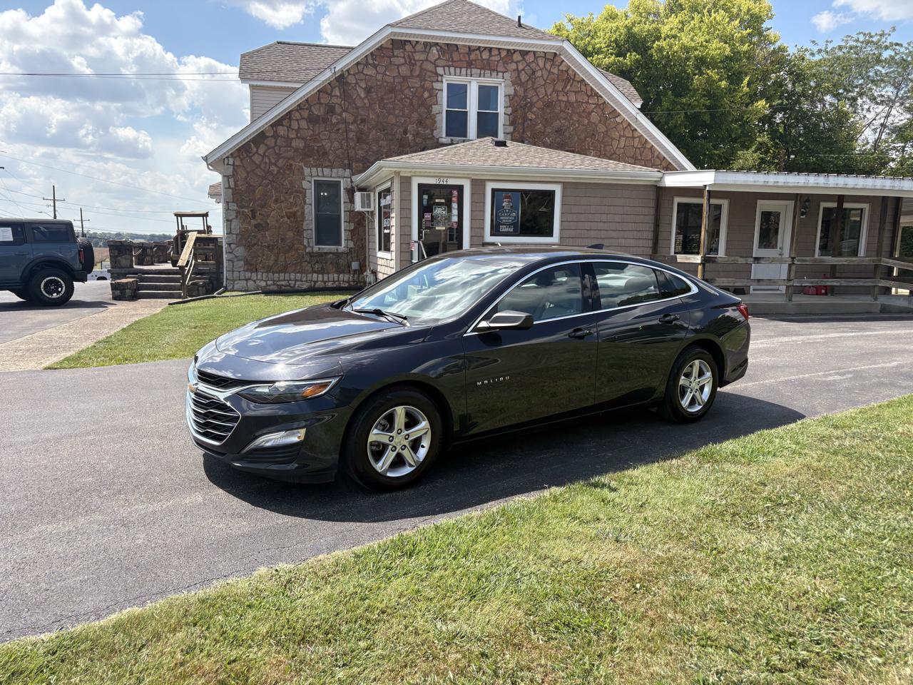 2023 Chevrolet Malibu 4dr Sdn LS