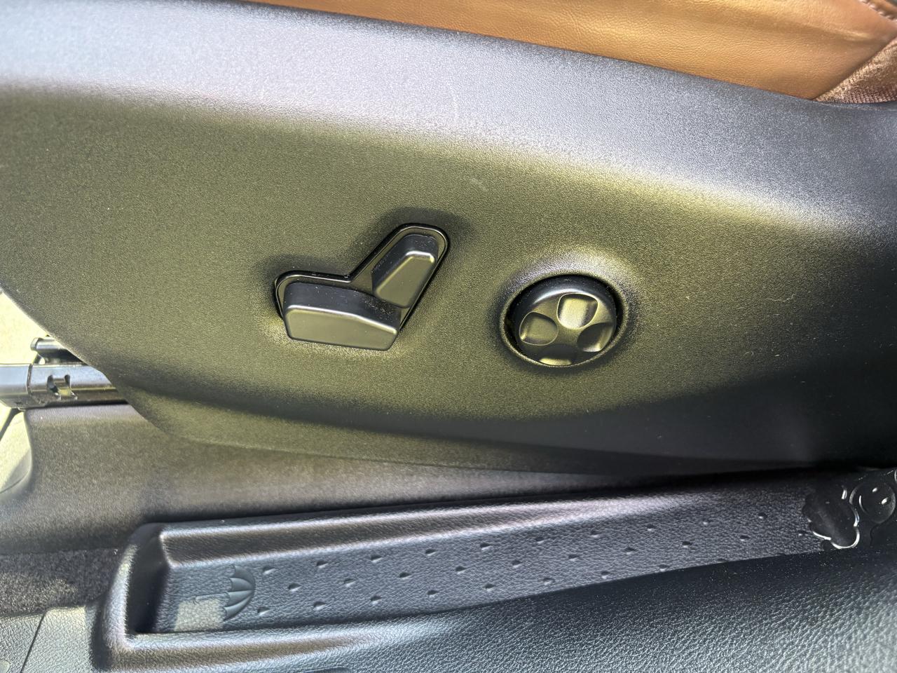 Chrysler Pacifica Limited FWD 2017