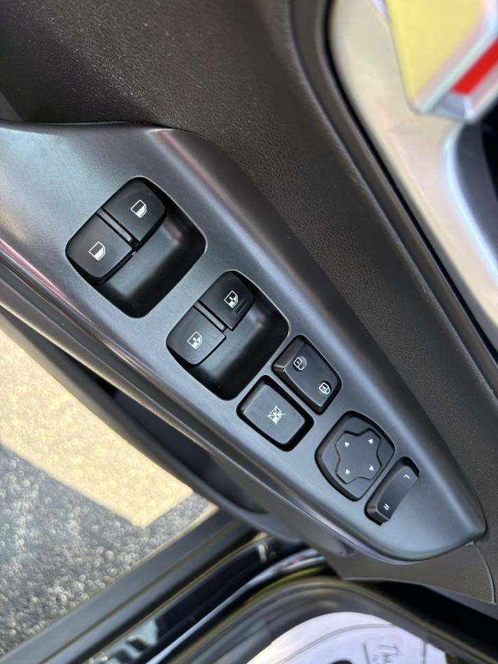 Hyundai Kona SEL Auto FWD 2023
