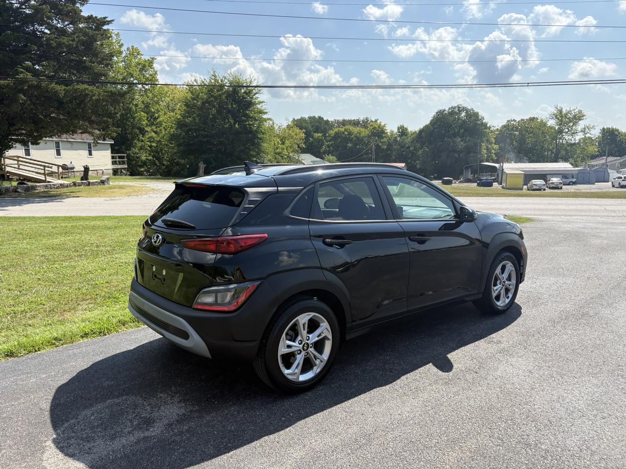 Hyundai Kona SEL Auto FWD 2023