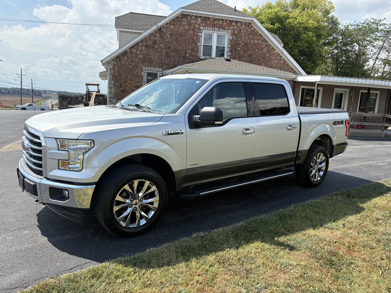 2017 Ford F-150 XLT 4WD SuperCrew 5.5' Box