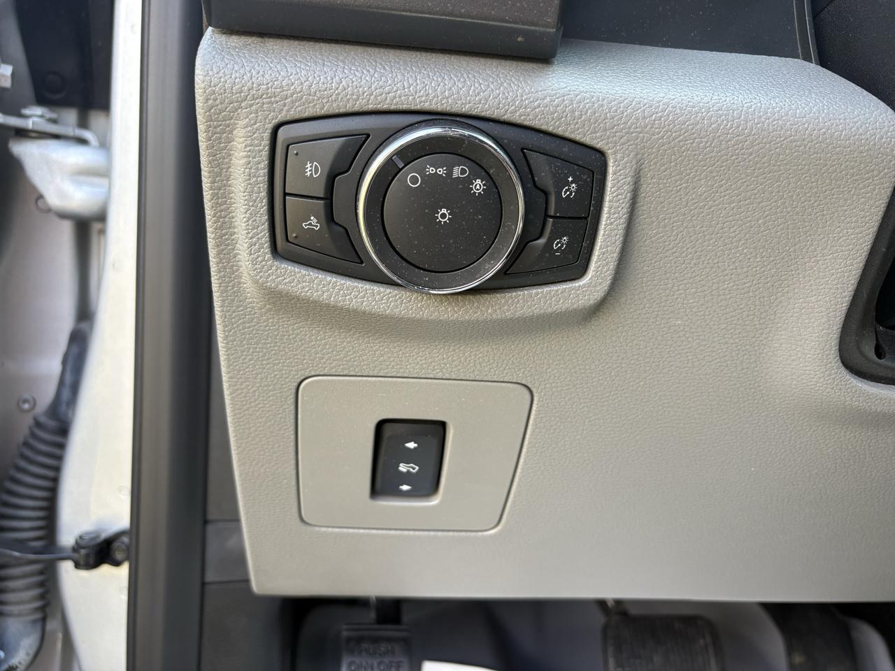Ford F-150 XLT 4WD SuperCrew 5.5' Box 2017