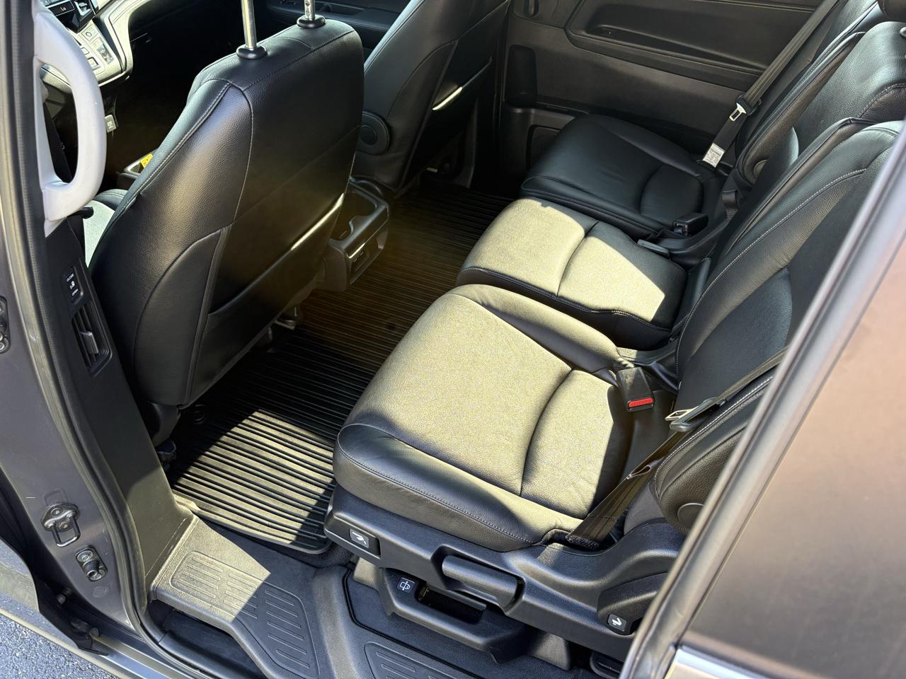 Honda Odyssey EX-L Auto 2024