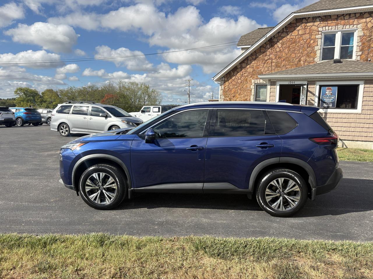 Nissan Rogue FWD SV 2021
