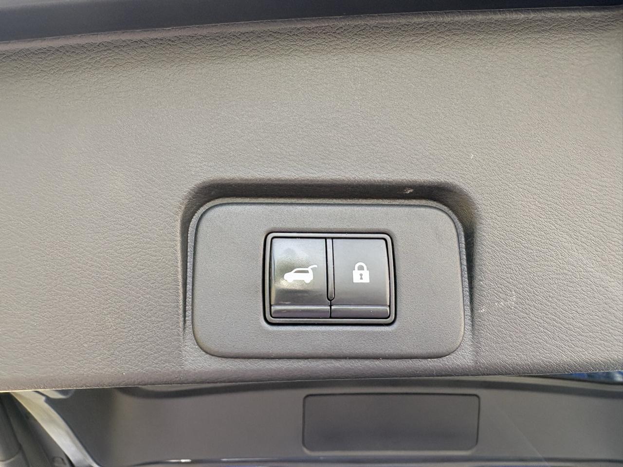Nissan Rogue FWD SV 2021