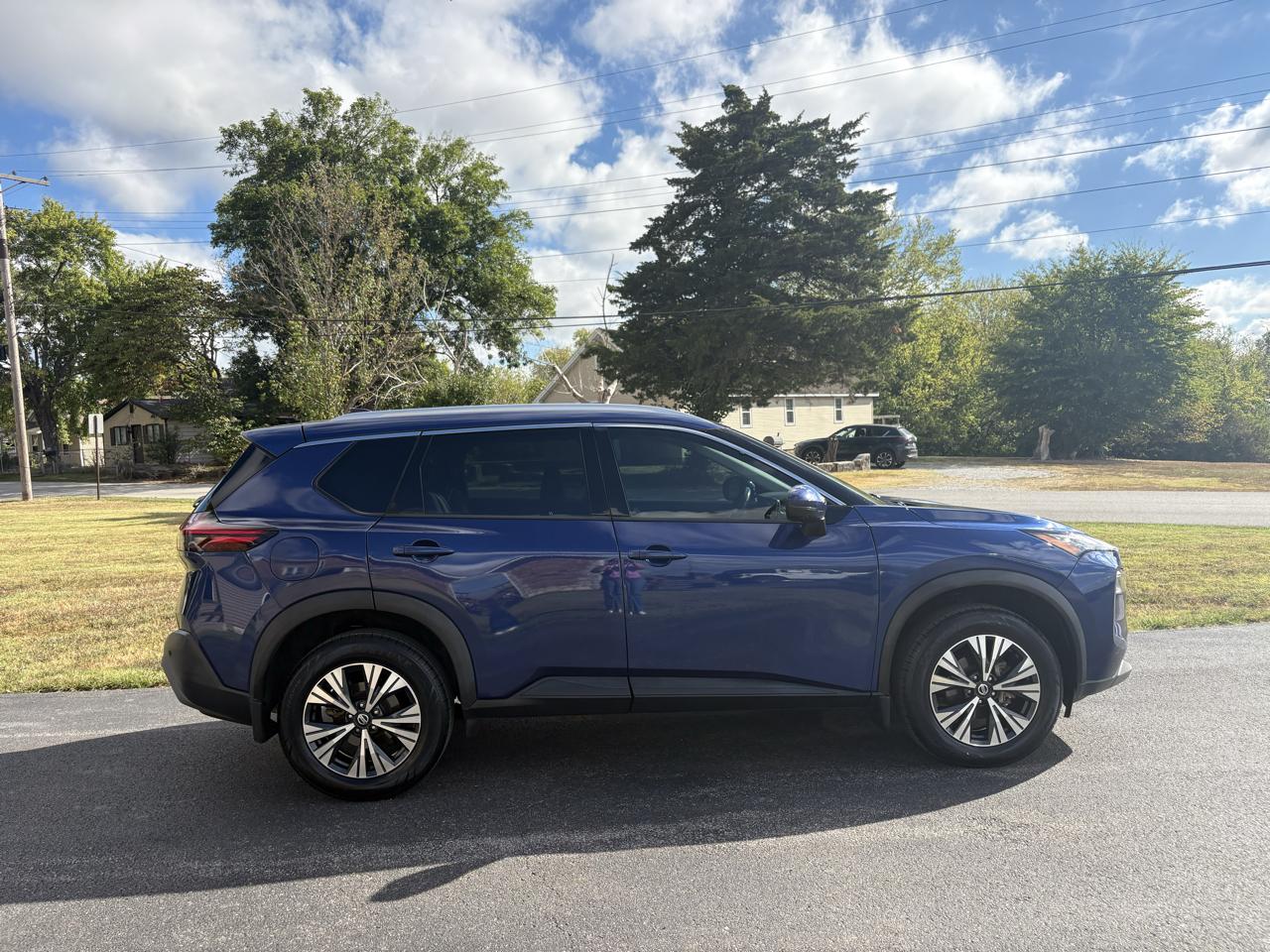 Nissan Rogue FWD SV 2021