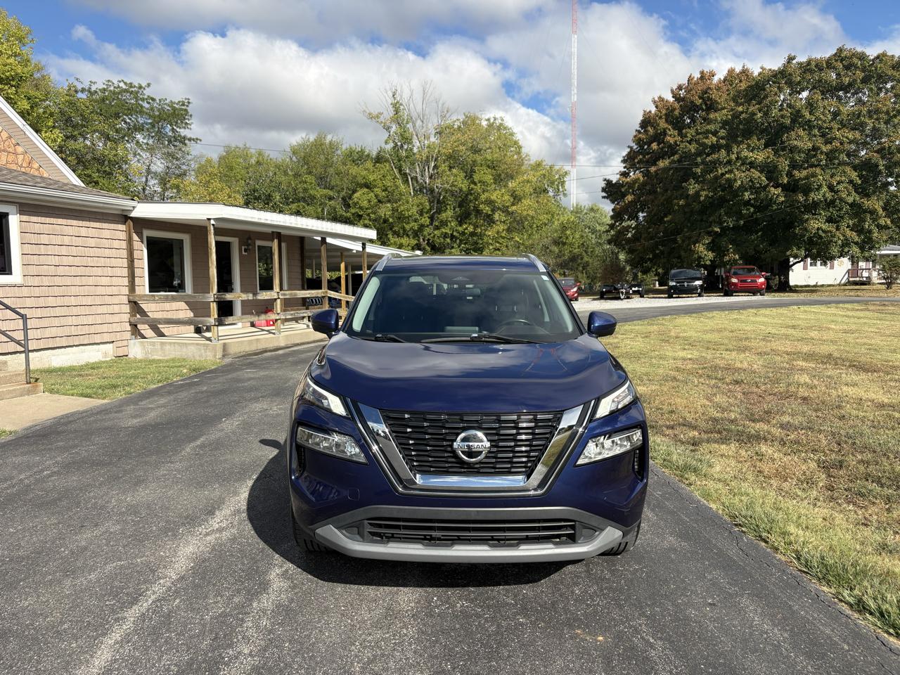 Nissan Rogue FWD SV 2021
