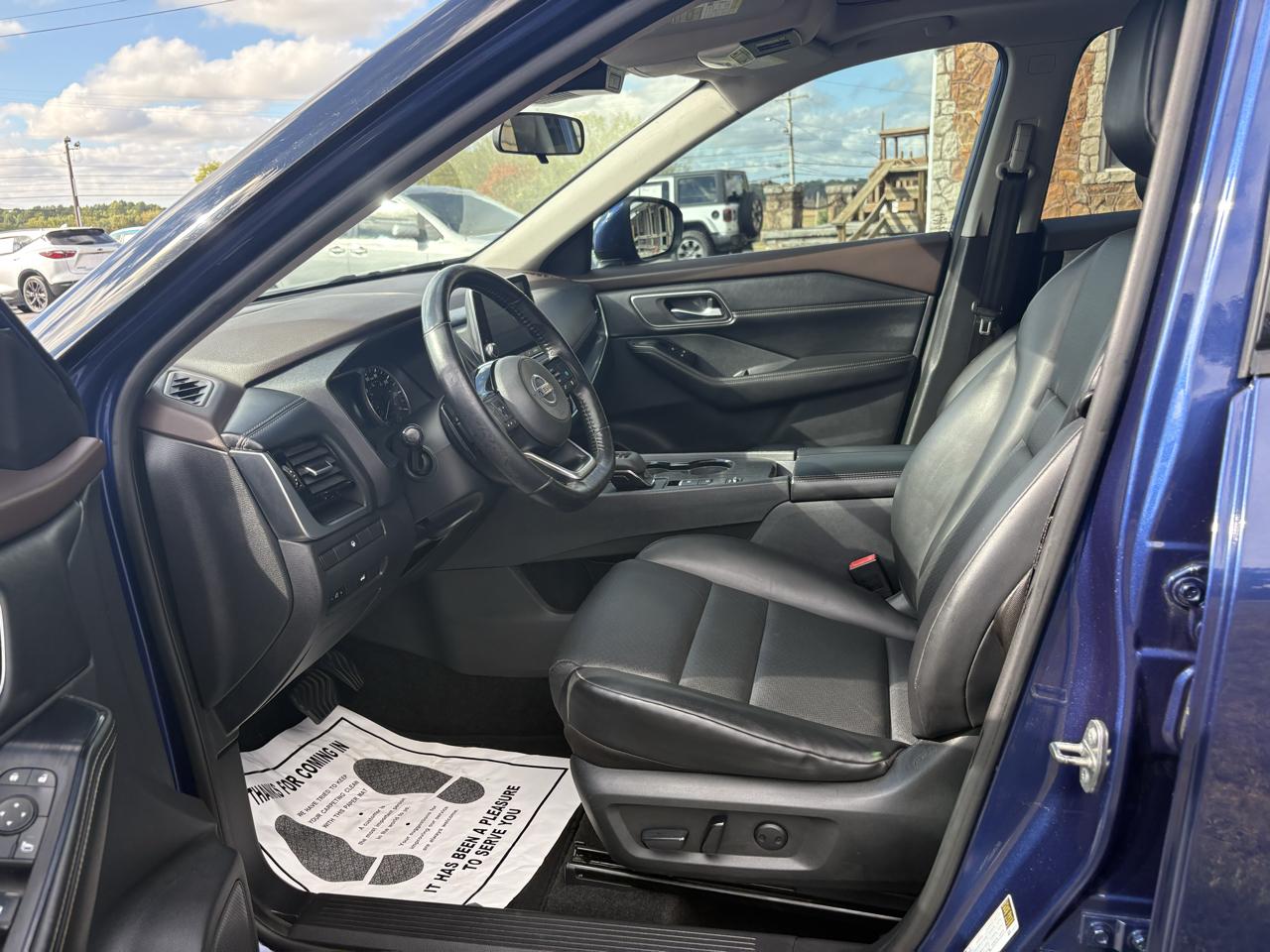 Nissan Rogue FWD SV 2021