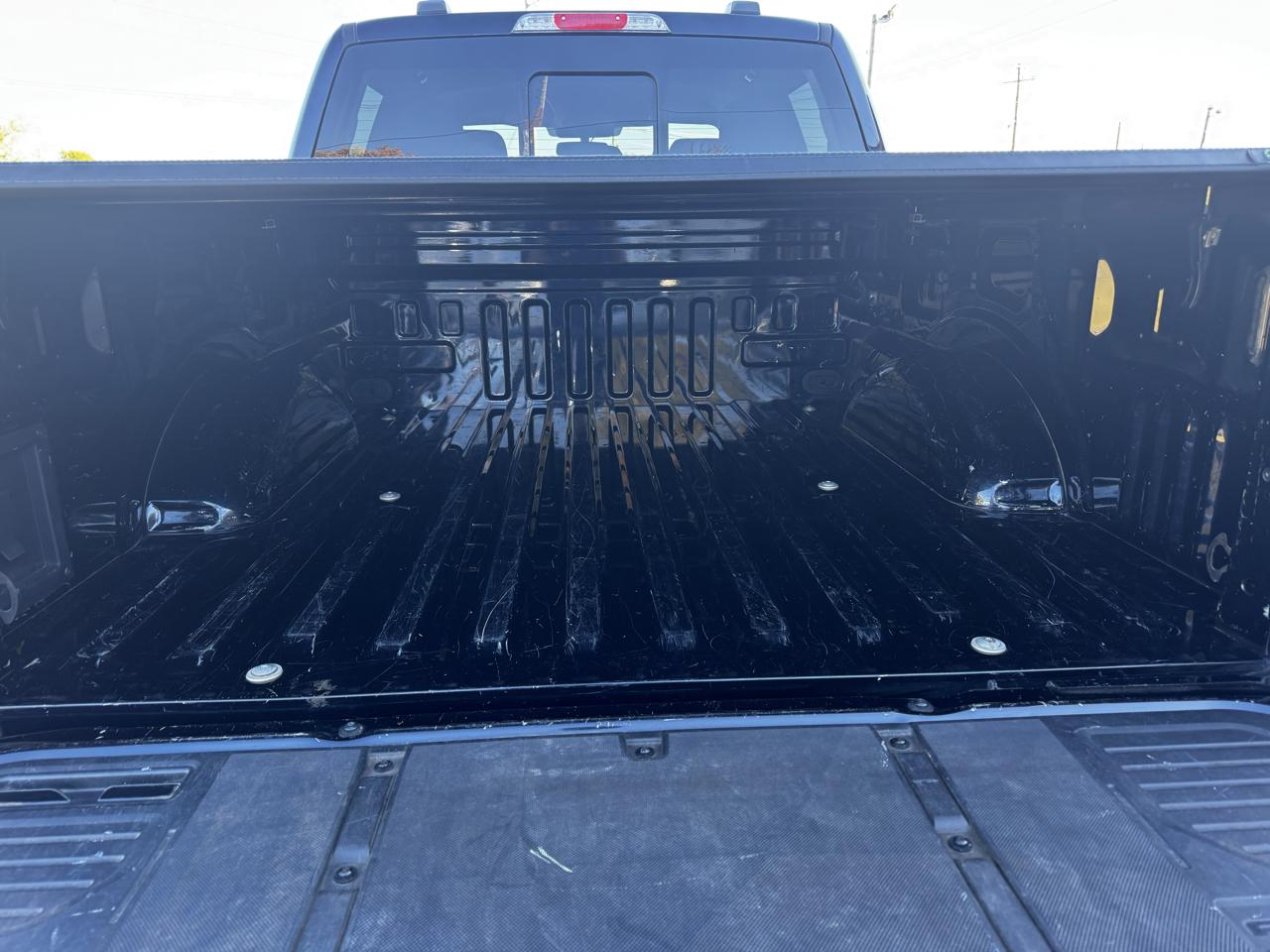 Ford F-150 4WD SuperCrew 139" XLT 2021