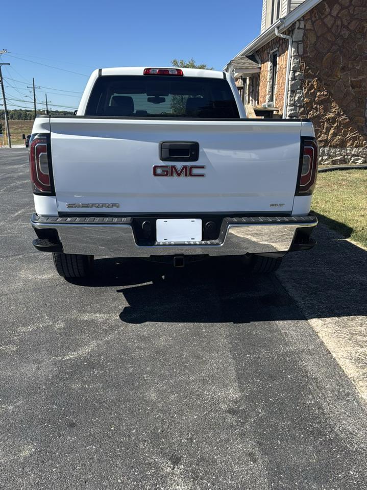 GMC Sierra 1500 4WD Crew Cab 143.5" SLT 2016