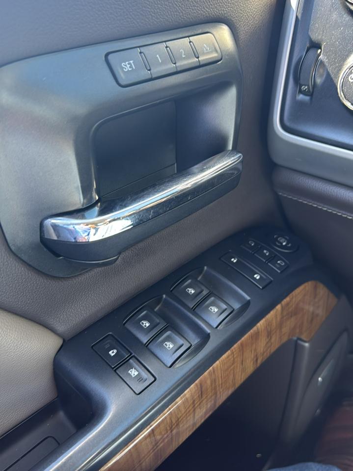 GMC Sierra 1500 4WD Crew Cab 143.5" SLT 2016