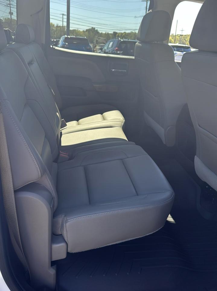 GMC Sierra 1500 4WD Crew Cab 143.5" SLT 2016