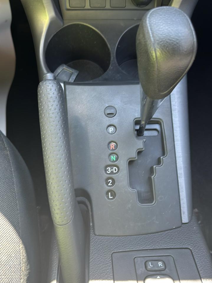 Toyota RAV4 2WD 4dr 4-cyl Sport (Natl) 2007