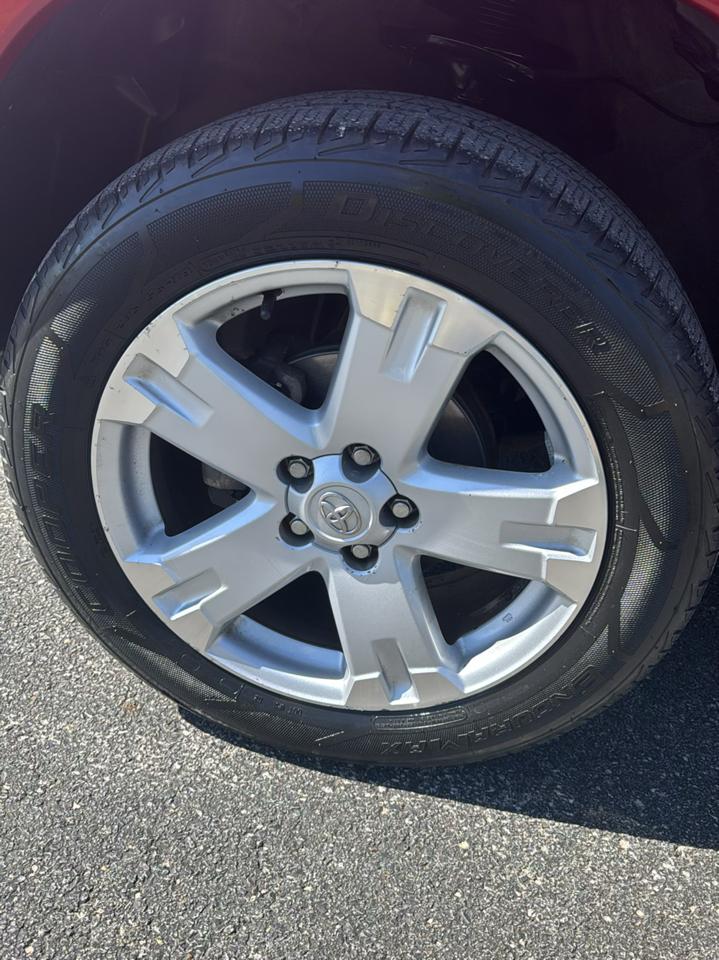 Toyota RAV4 2WD 4dr 4-cyl Sport (Natl) 2007