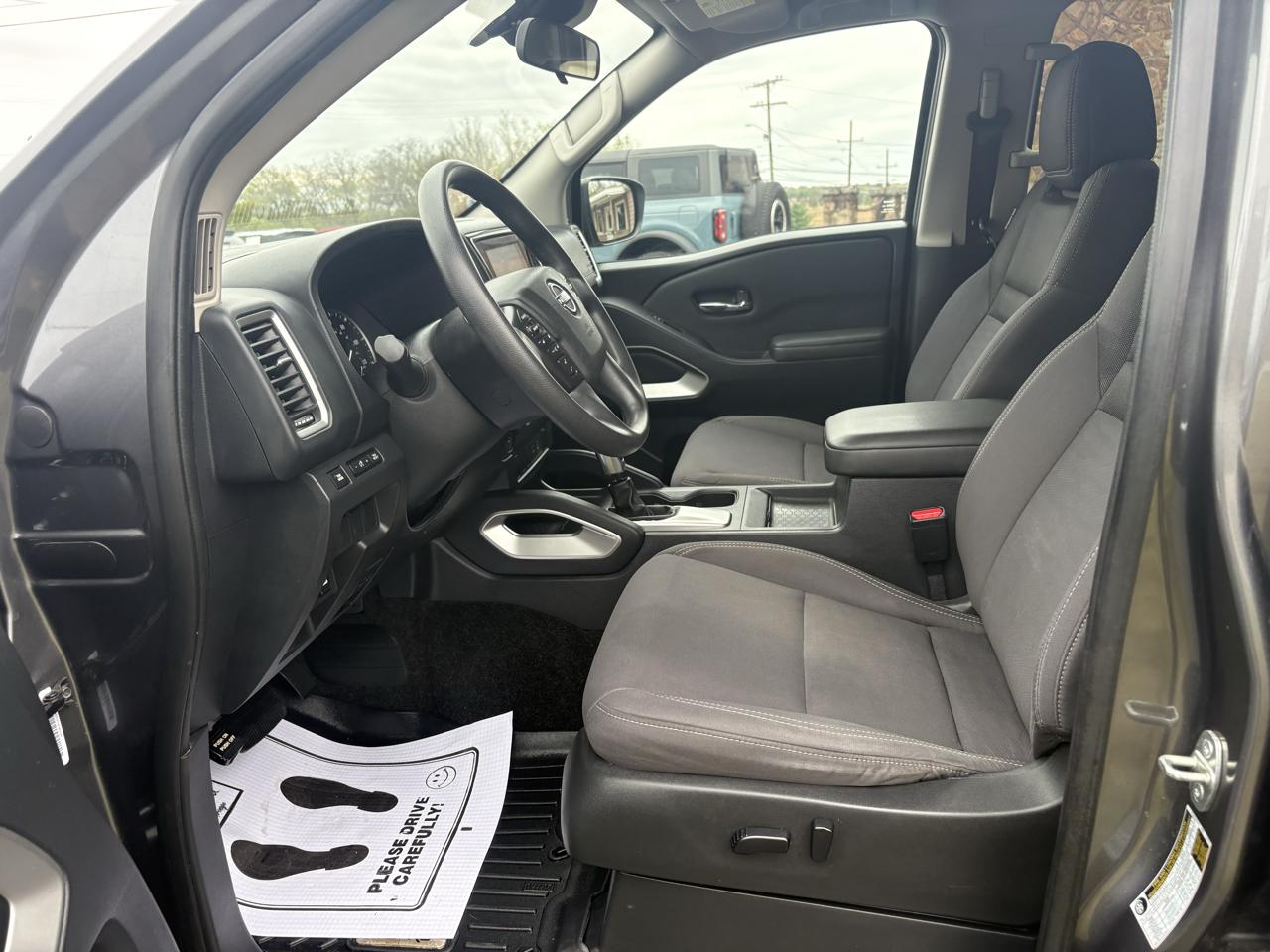 Nissan Frontier Crew Cab 4x4 SV Auto 2022