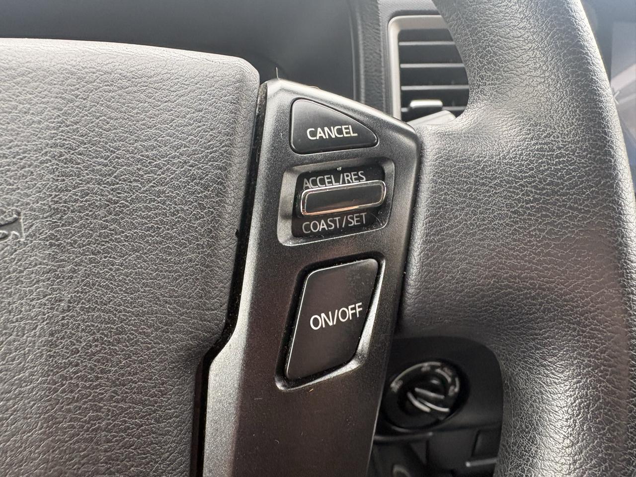 Nissan Frontier Crew Cab 4x4 SV Auto 2022