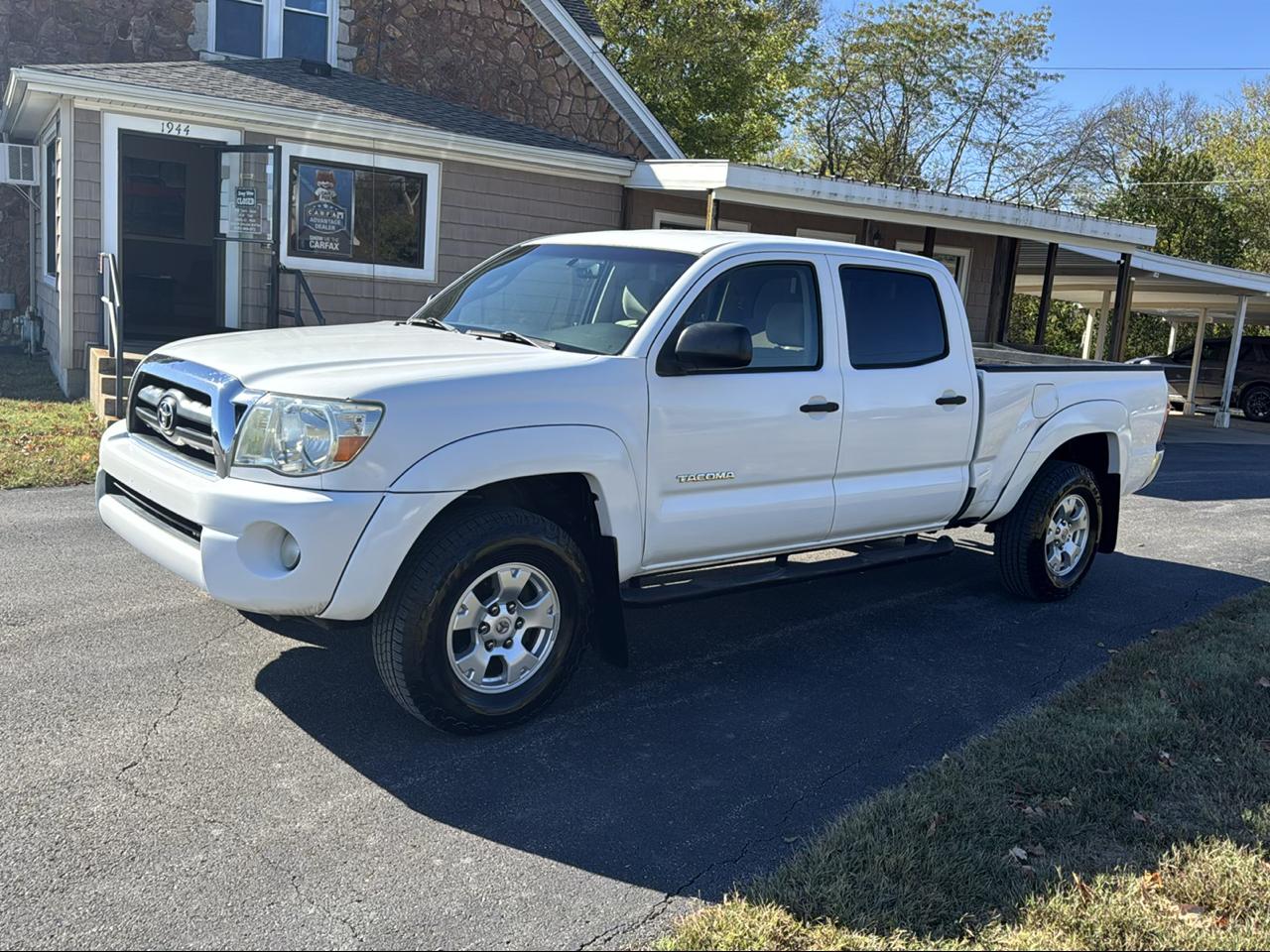 Toyota Tacoma 2WD Dbl LB V6 AT PreRunner (Natl) 2008