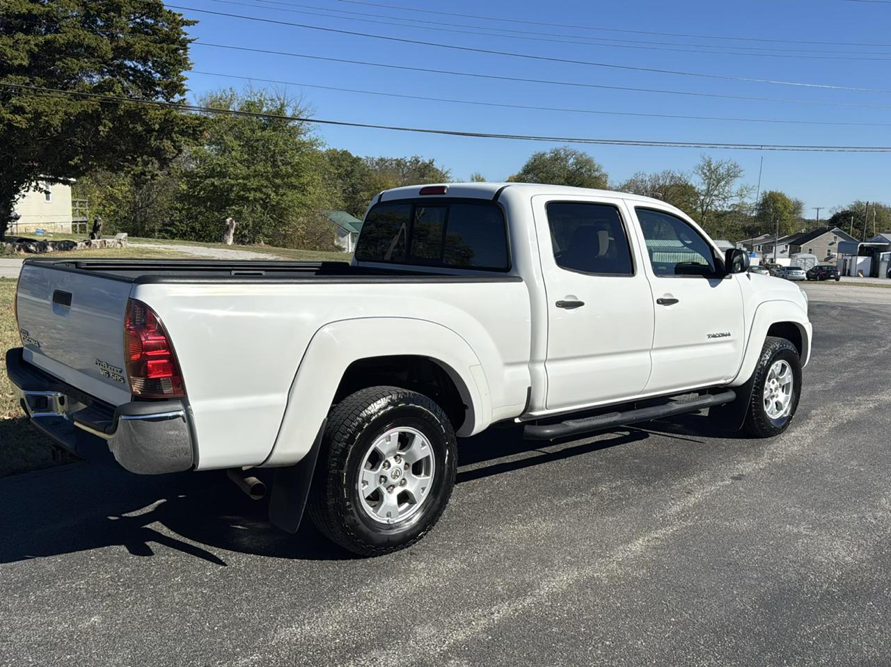Toyota Tacoma 2WD Dbl LB V6 AT PreRunner (Natl) 2008