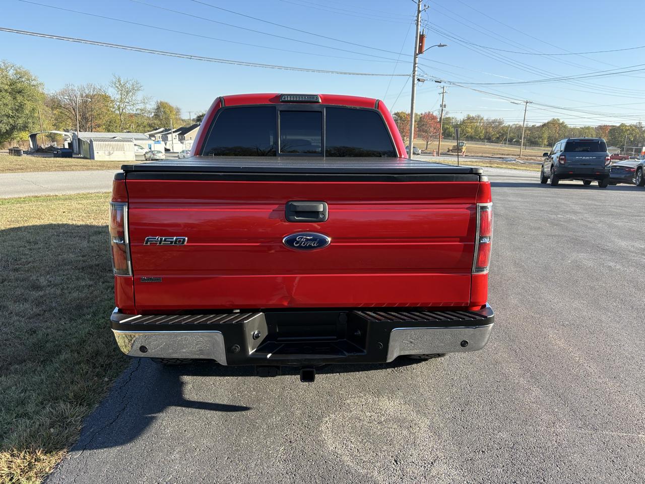 Ford F-150 2WD SuperCrew 145" XLT 2014