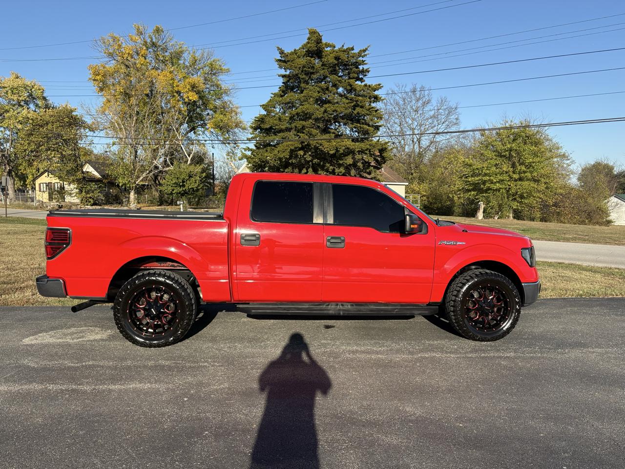 Ford F-150 2WD SuperCrew 145" XLT 2014