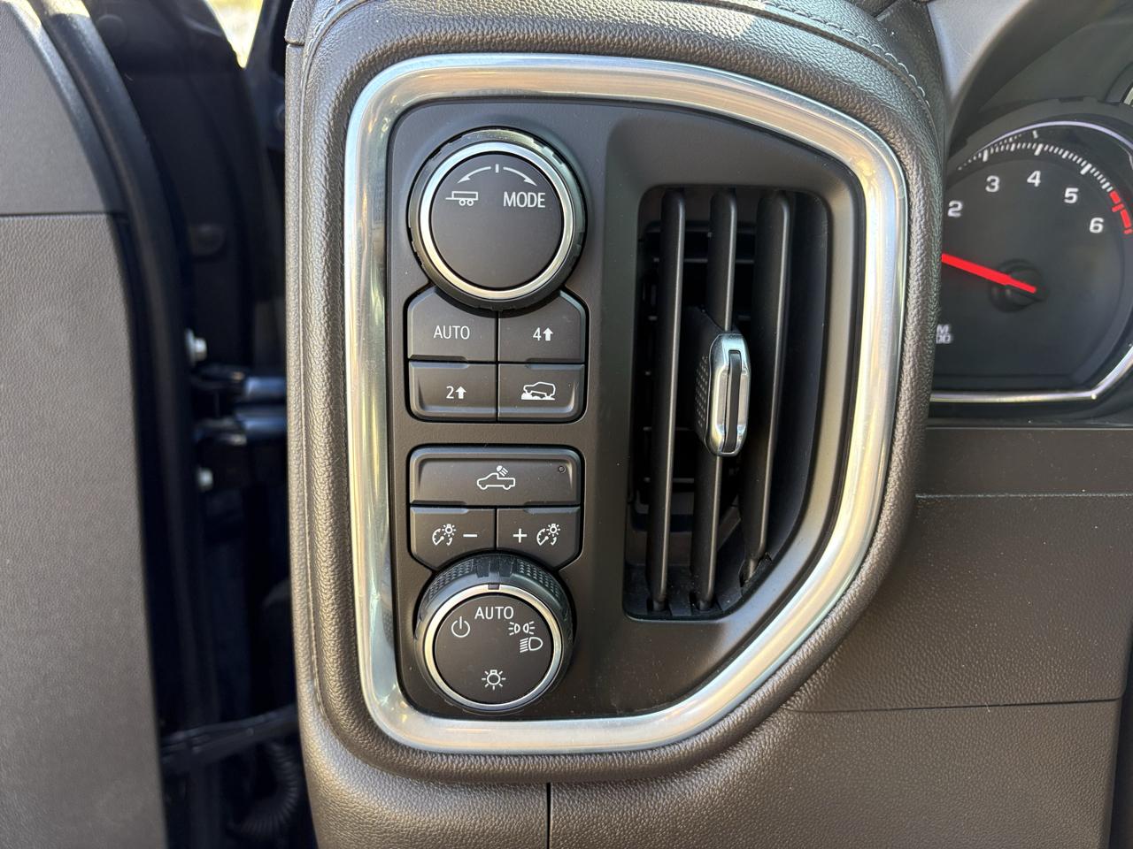 Chevrolet Silverado 1500 4WD Crew Cab 157" LT 2020