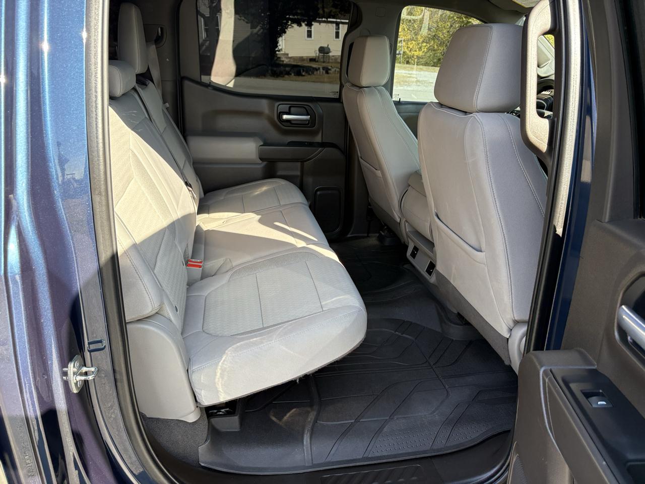 Chevrolet Silverado 1500 4WD Crew Cab 157" LT 2020