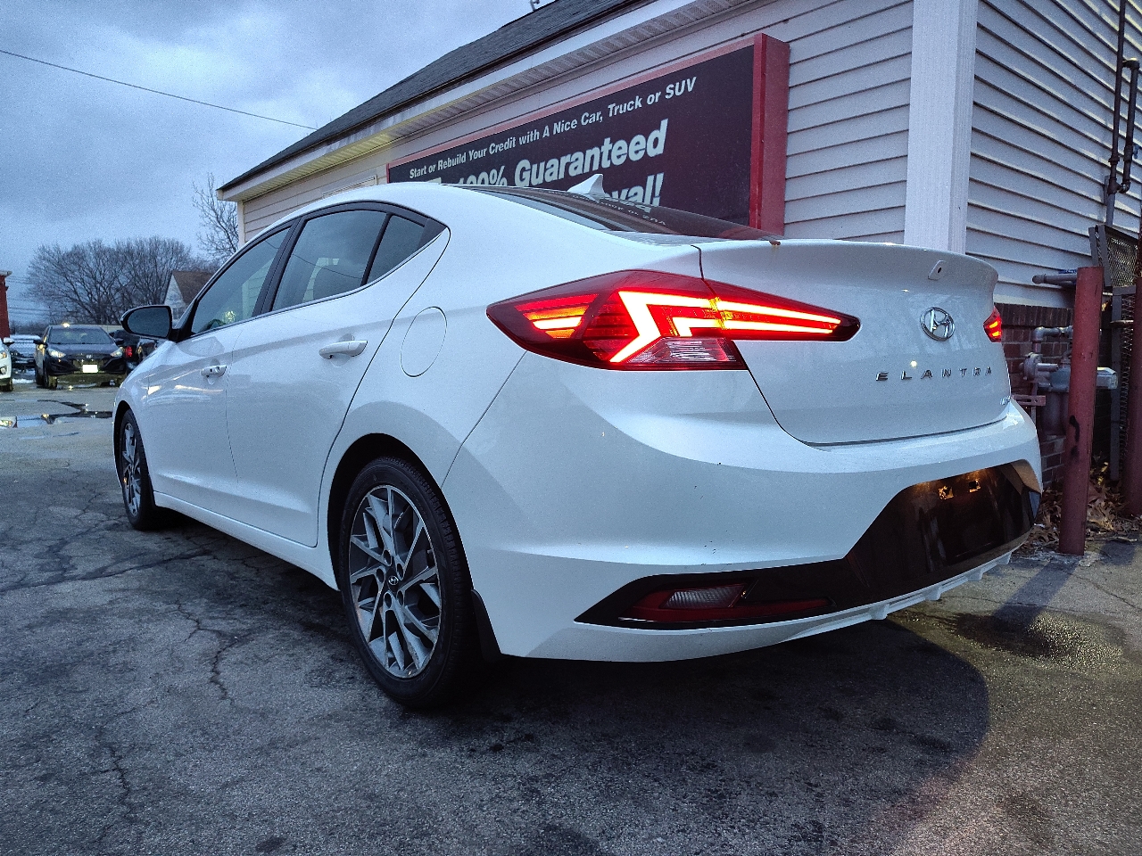 Hyundai Elantra Limited 2020