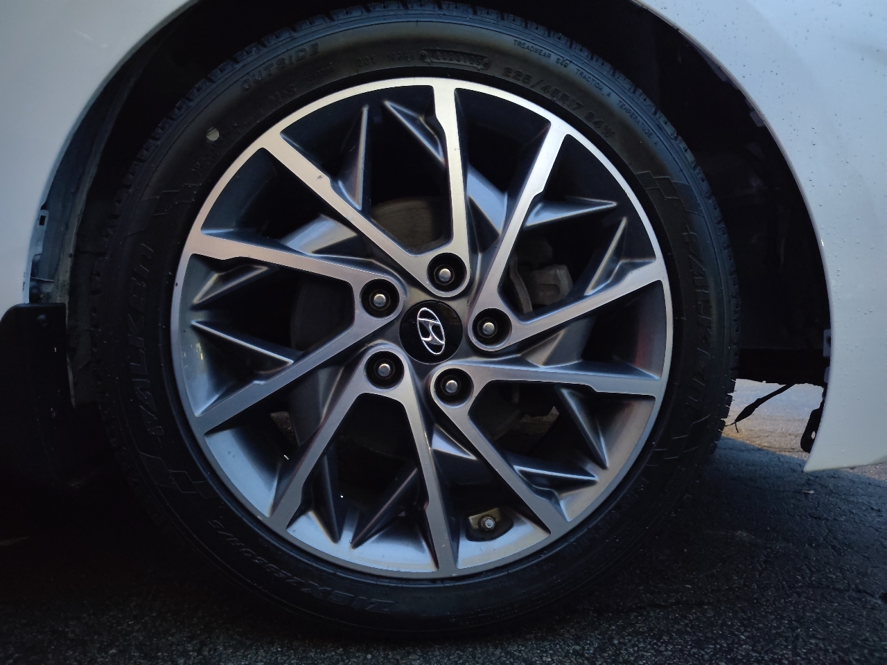 Hyundai Elantra Limited 2020