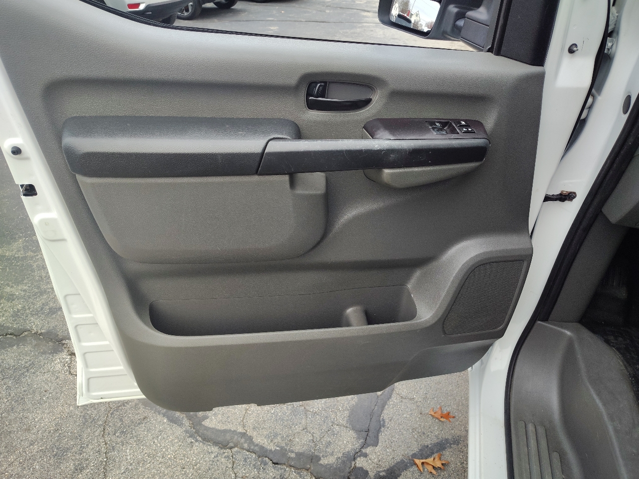 Nissan NV Cargo NV3500 HD Standard Roof V8 SV 2018