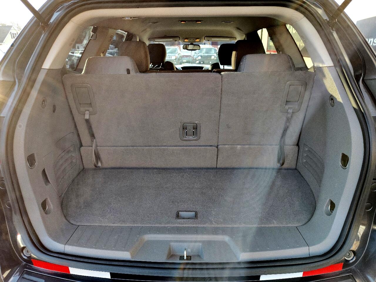 Chevrolet Traverse LS 2016