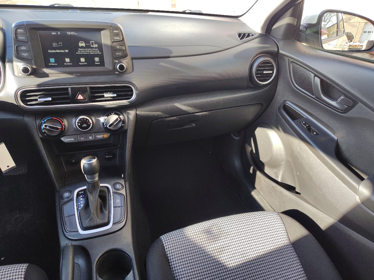 Hyundai Kona SE AWD 2021