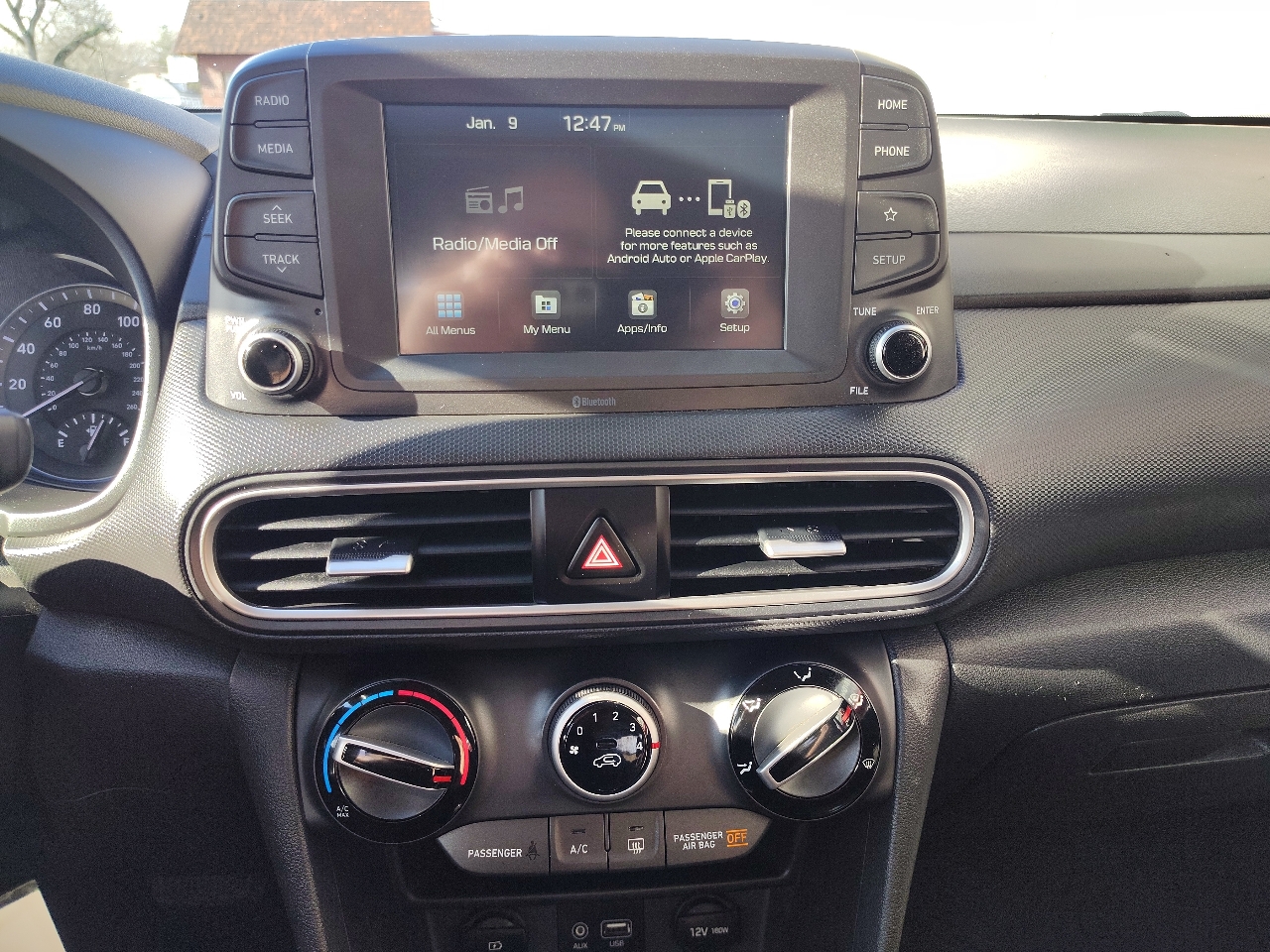 Hyundai Kona SE AWD 2021