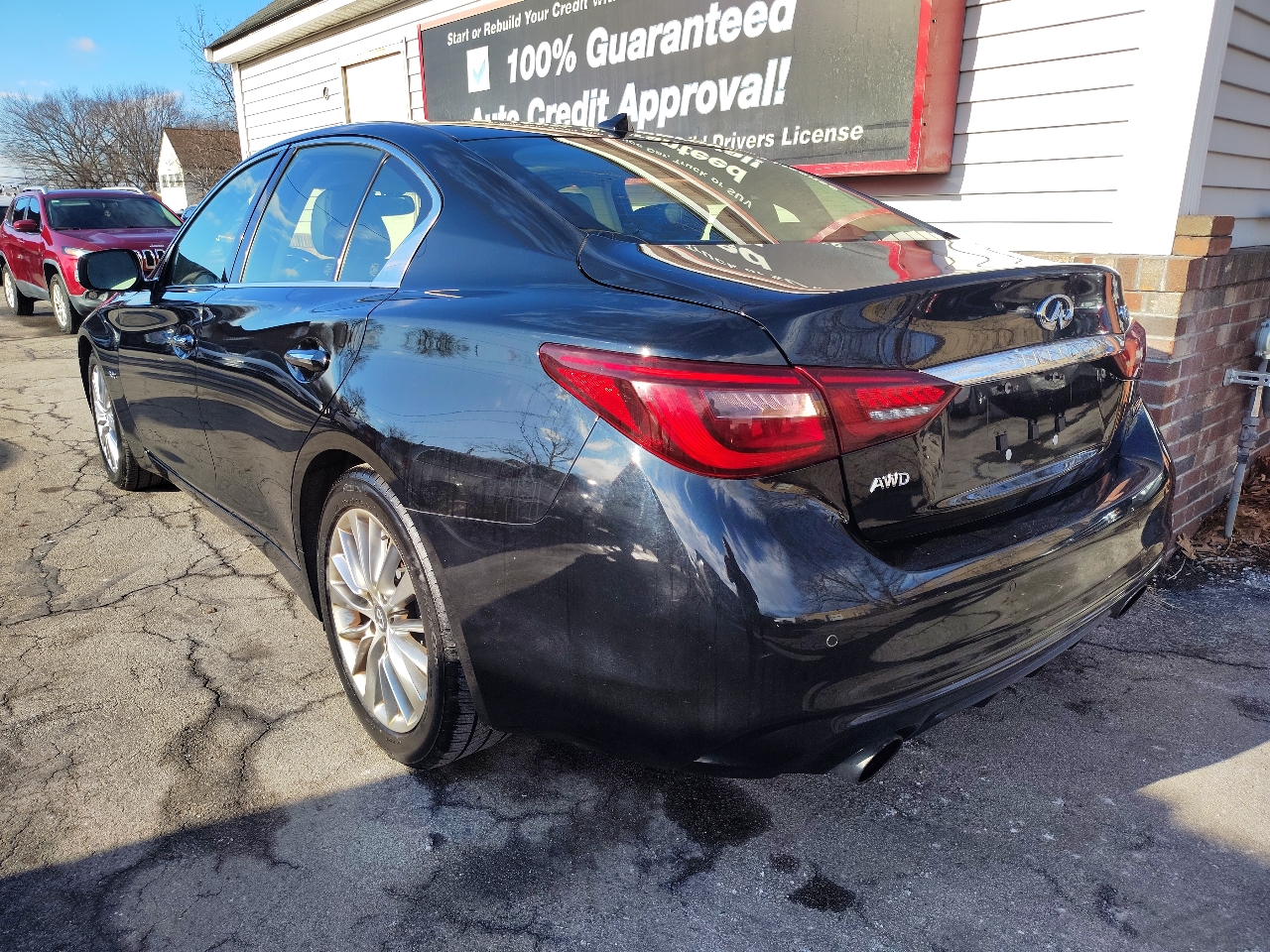 Infiniti Q50 3.0t LUXE 2018