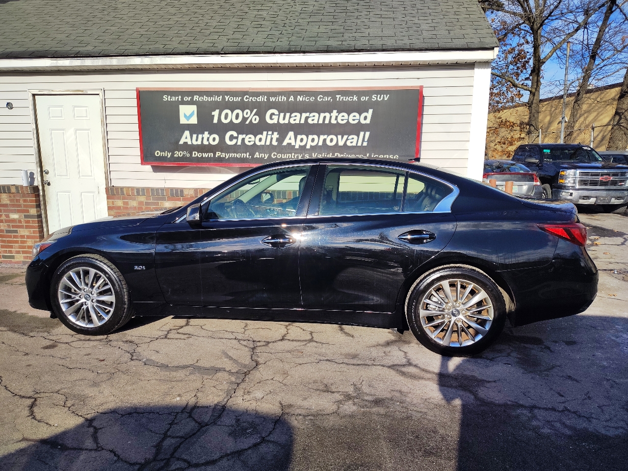 Infiniti Q50 3.0t LUXE 2018