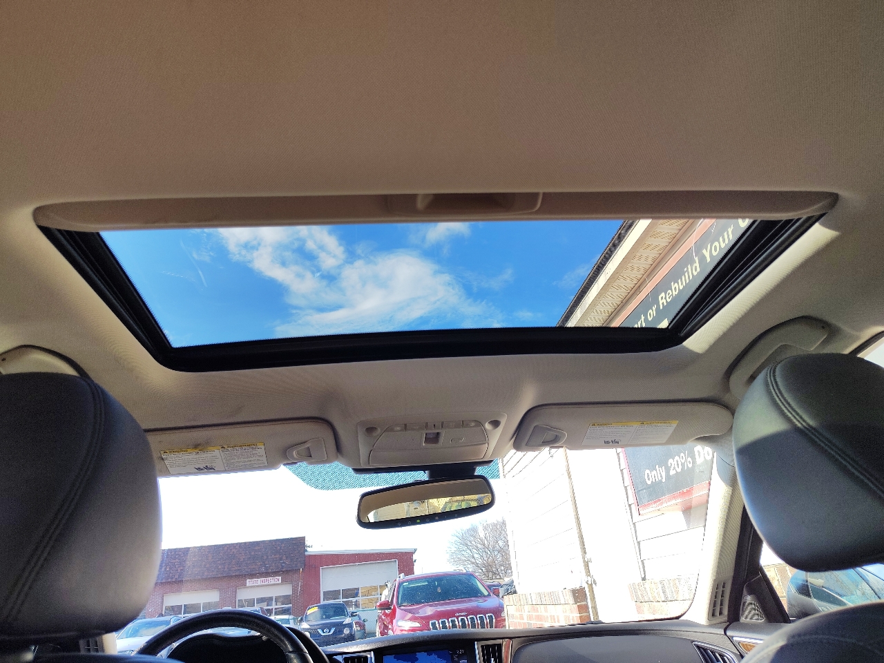 Infiniti Q50 3.0t LUXE 2018