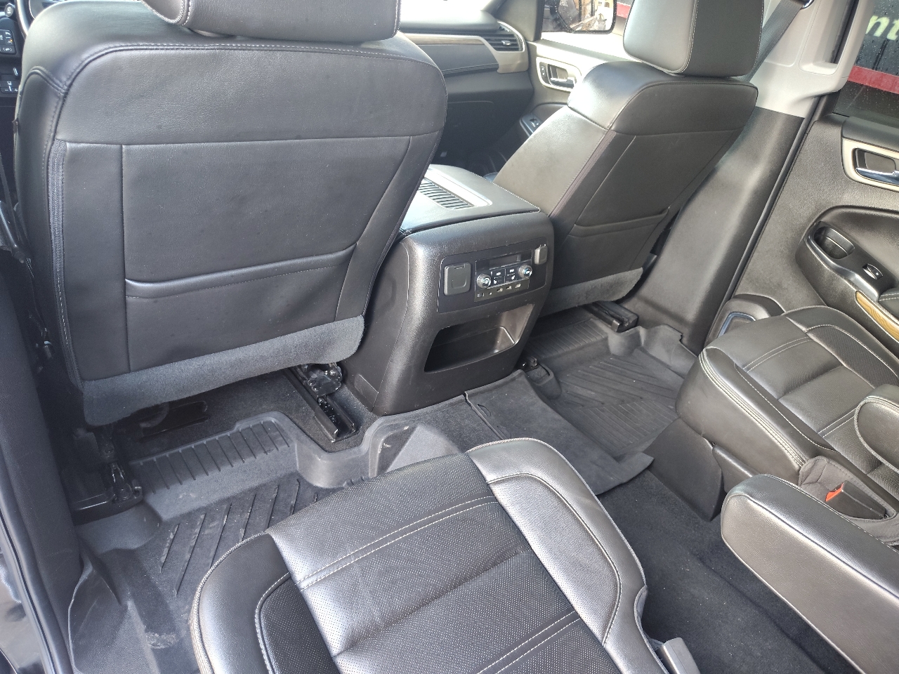 GMC Yukon XL Denali 2018