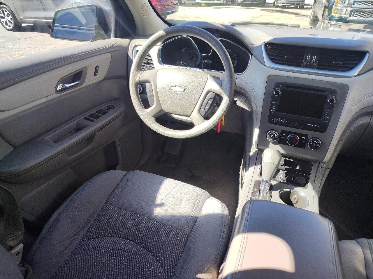 Chevrolet Traverse LS 2016