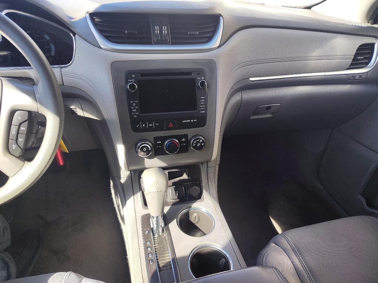 Chevrolet Traverse LS 2016