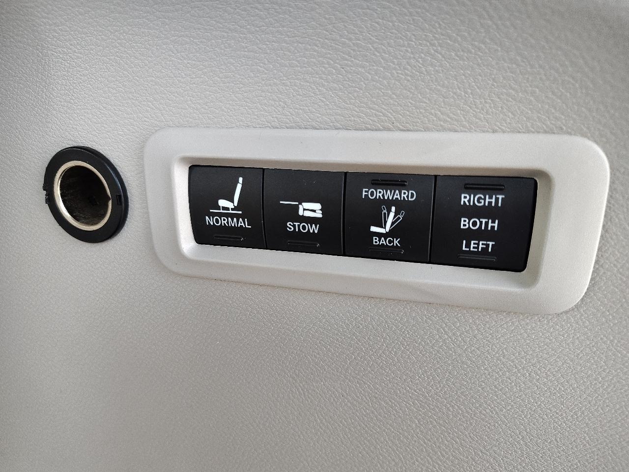 Chrysler Pacifica Limited 2020