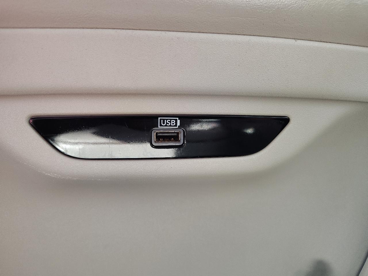 Chrysler Pacifica Limited 2020